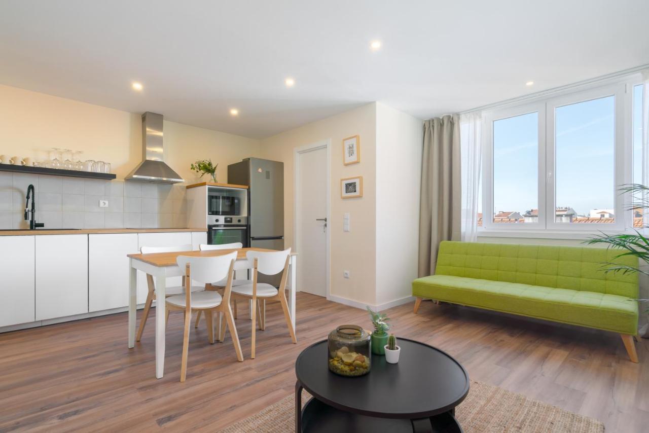 Host Wise - Fantastic Contemporary Flat W Balcony Lejlighed Porto Eksteriør billede